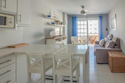 Apartamento Riazor, El Medano Beach