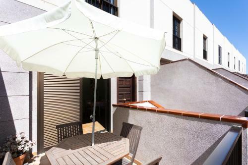 Home2book El M�dano Beach