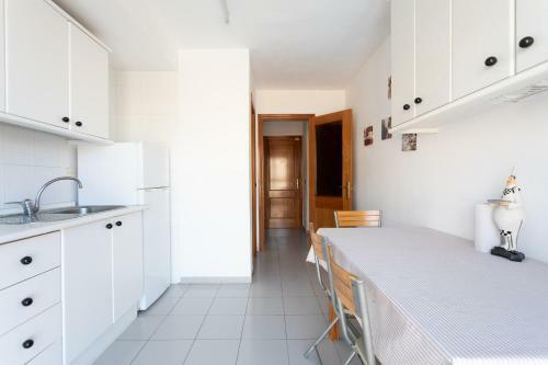 Family Apartment -3 Bedrooms And Rooftop