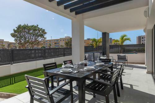 Apartamento The Strelitzia Terrace - By Medano4you