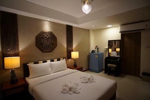 Kim Hotel @ Bangplong