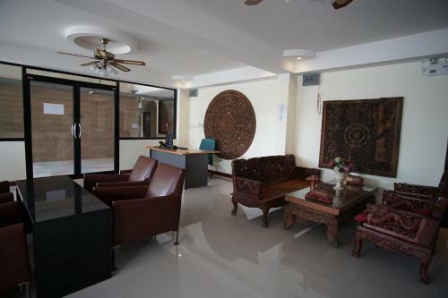 Kim Hotel @ Bangplong