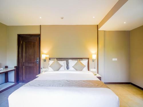 Hotel de Amour - A Dreamy Getaway