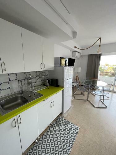 Apartamento Cosy Studio With Pool