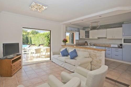 Marcos House