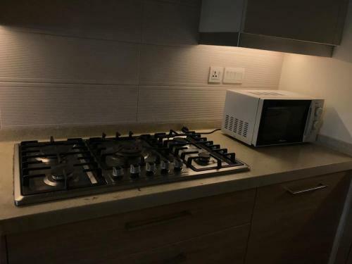Luxury Apartment/ Prime Location/ Bahria Town