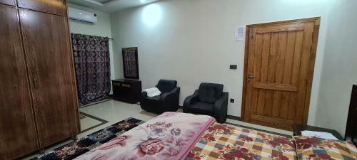 Hostal Vip Guset House With Free AC