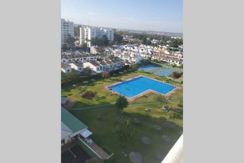 Apartamento Espacioso Piso En Residencial Con Gran Piscina