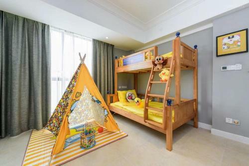 Hotel Park Inn Beihai Yintan Wanda Plaza