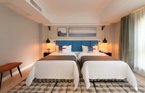 Hotel Park Inn Beihai Yintan Wanda Plaza