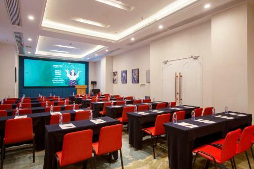 Hotel Park Inn Beihai Yintan Wanda Plaza