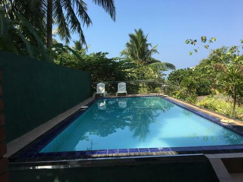 Hostal Little Peradise Guest House