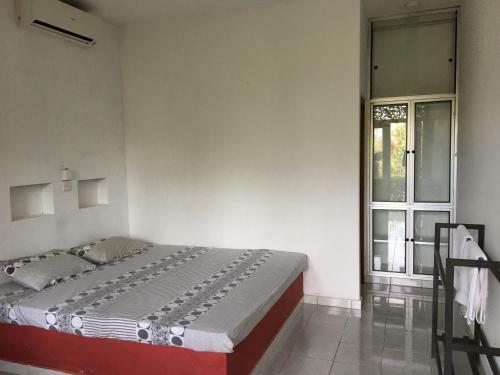 Hostal Little Peradise Guest House