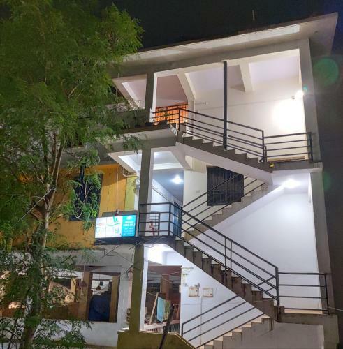 Hostal Hotel Galaxy Arambol