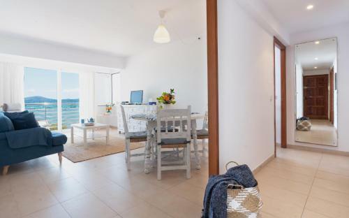 Apartments Port De Pollen�a