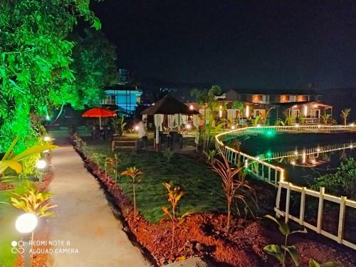 Hotel Bliss Water Resort
