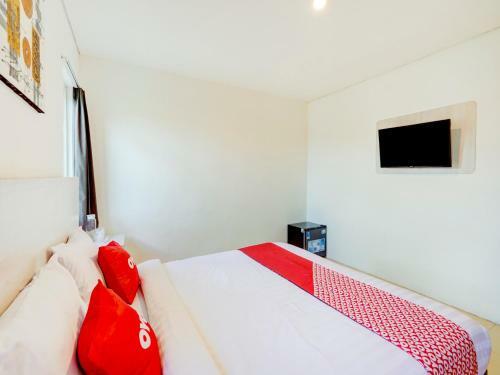 Collection O 90176 Lg Hotel Jember