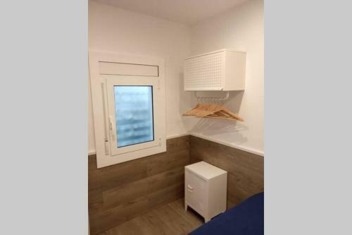 M2 Cool Apartment Next To Metro. 15m To Center