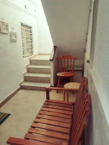 M2 Cool Apartment Next To Metro. 15m To Center