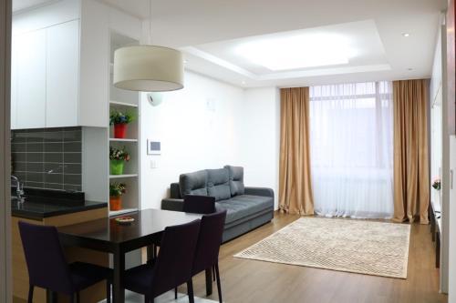 2006?? � Pogostim: Apartment Highvill Park