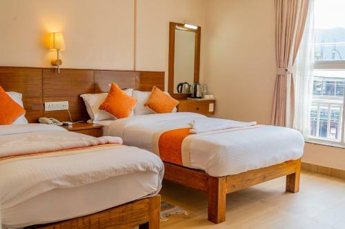 Hotel Lake Himalaya