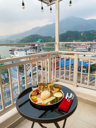 Hotel Lake Himalaya