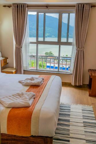 Hotel Lake Himalaya