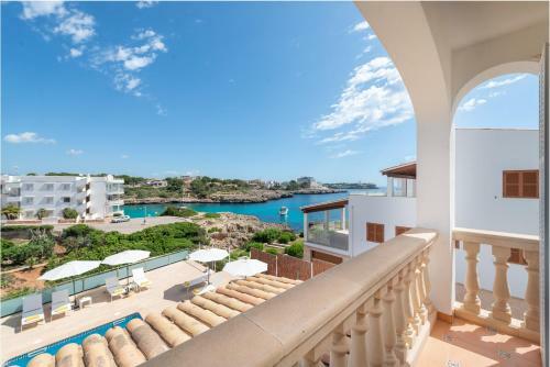 New! Stunning Villa With Sea View, Pool, Sauna And Jacuzzi