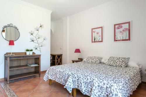 Beautiful Villa Puig Des Call For 18 Guests With Pool
