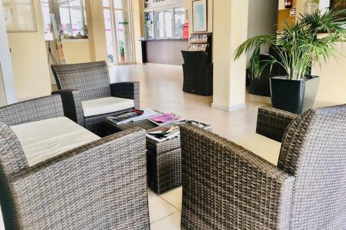 Apartamento En Zona Tranquila
