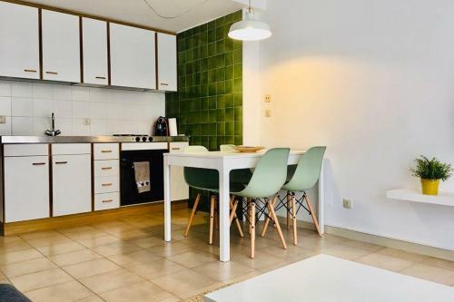 Apartamento En Zona Tranquila