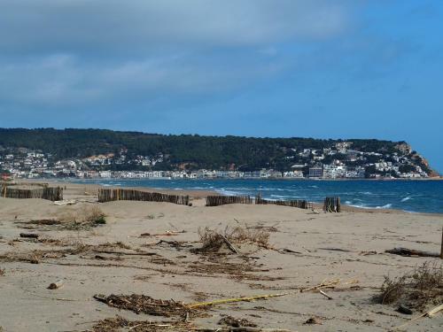 Apartament A La Costa Brava L'estartit - Myanna