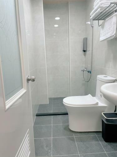 ???little Shin Kuang