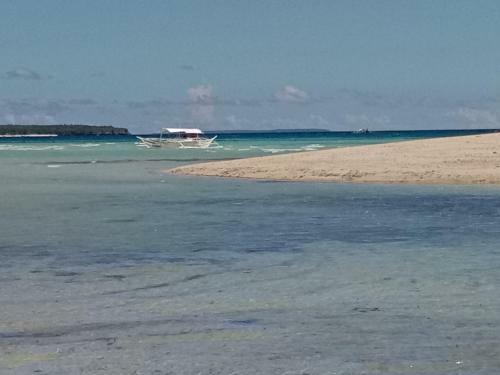 Lodge Bm Island Inn