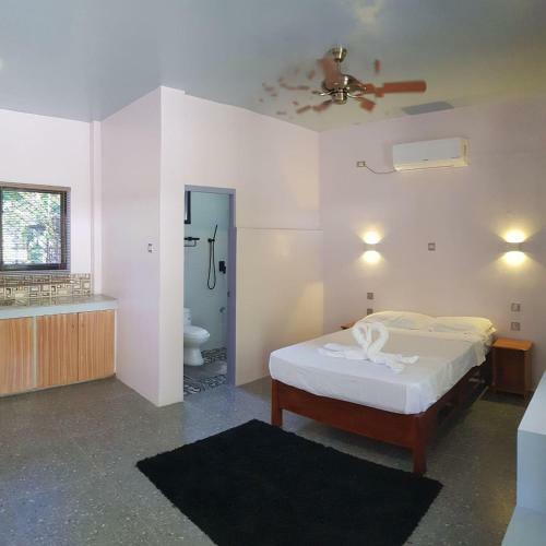 Hostal Marino Bungalows