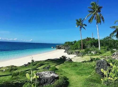 Hotel Hutkins Beach