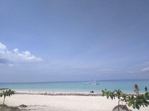 Hotel Hutkins Beach