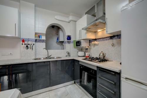 Victoria Apartment