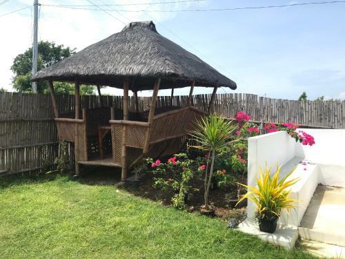 Hostal Paradise Beach Guest House