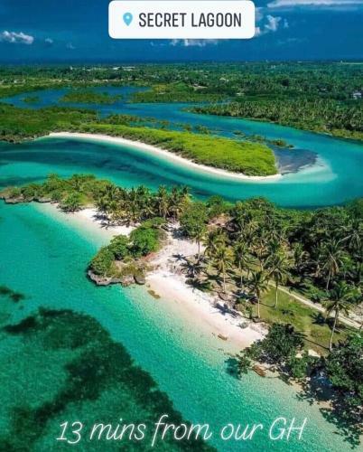 Hostal Paradise Beach Guest House