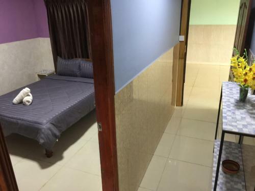 Hotel Route 76 Guest House