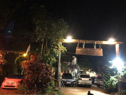 Hostal Mondulkiri Pizza Bungalows