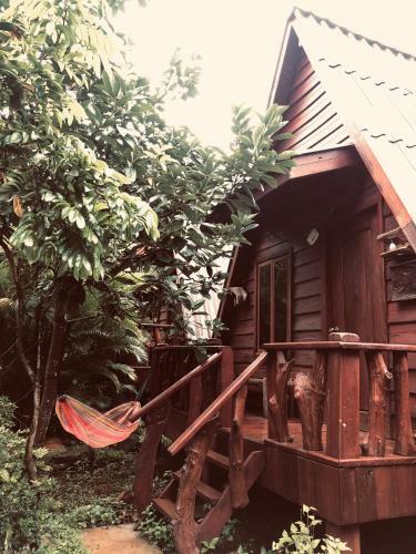 Hostal Mondulkiri Pizza Bungalows