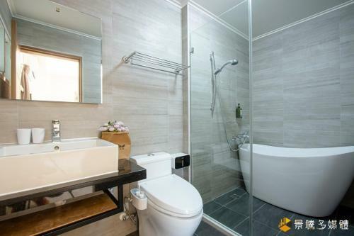 M2 Villa