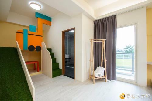 M2 Villa