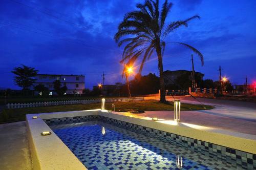 M2 Villa
