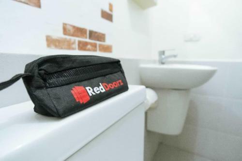 Hotel Reddoorz Hostel @ Beaufront Transient Place Ilocos Sur
