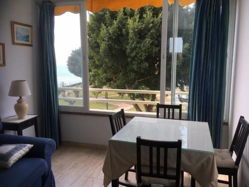 Apartamento Casa Cachita-en 1� L�nea de Playa