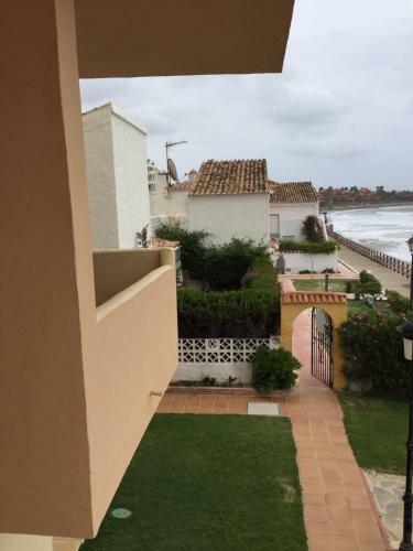 Apartamento Casa Cachita-en 1� L�nea de Playa