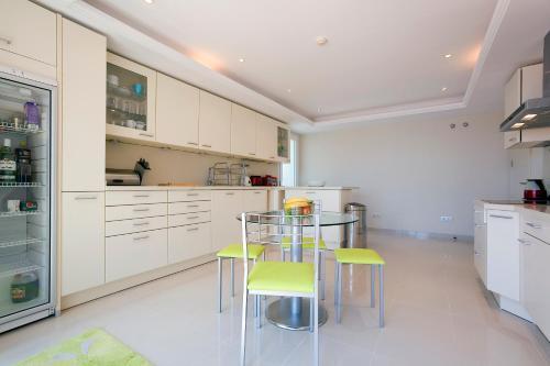 Heaven Beach Apartment 405